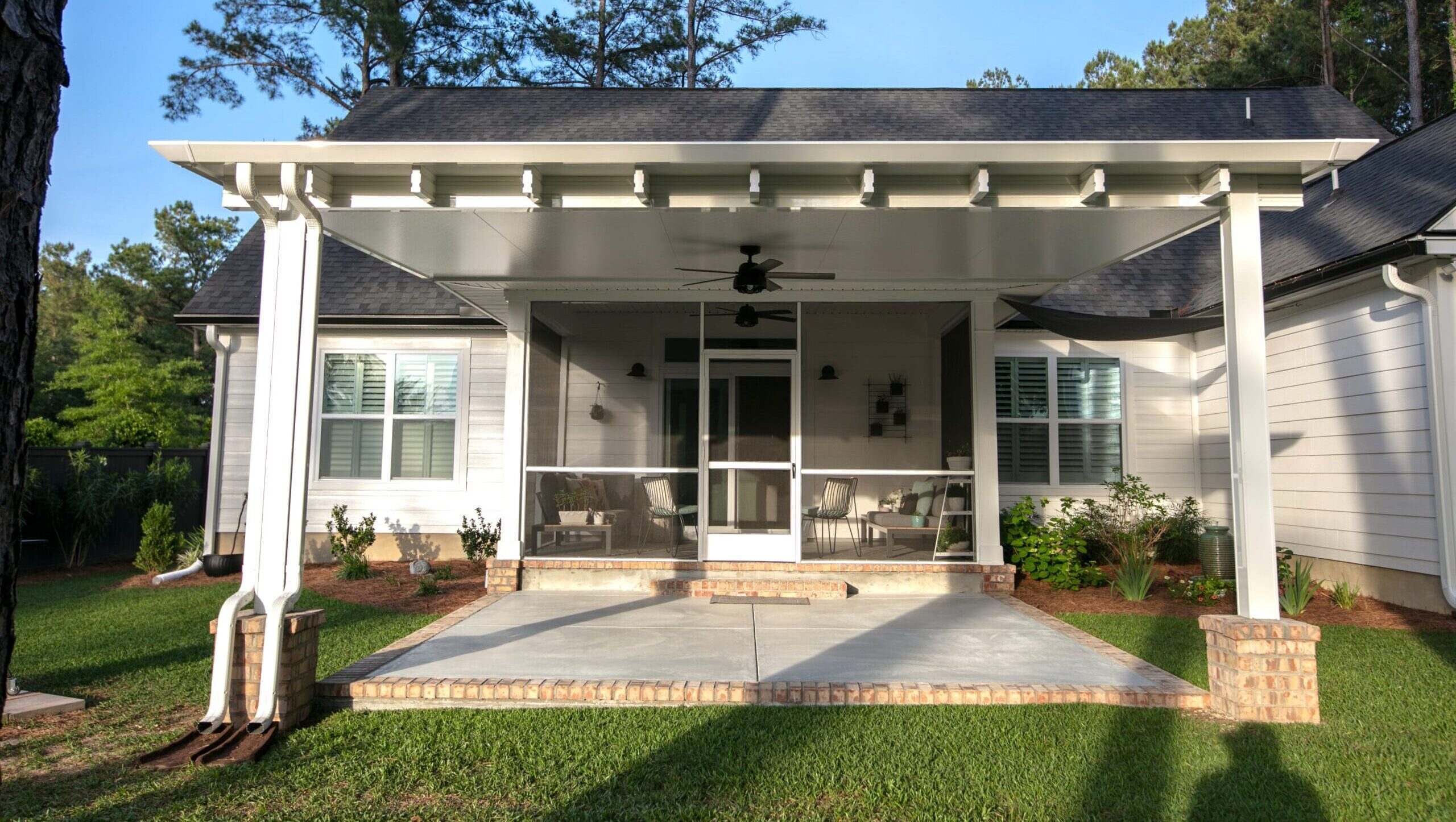 Contempo-Insulated-Patio-Cover-Renaissance-Patio-min