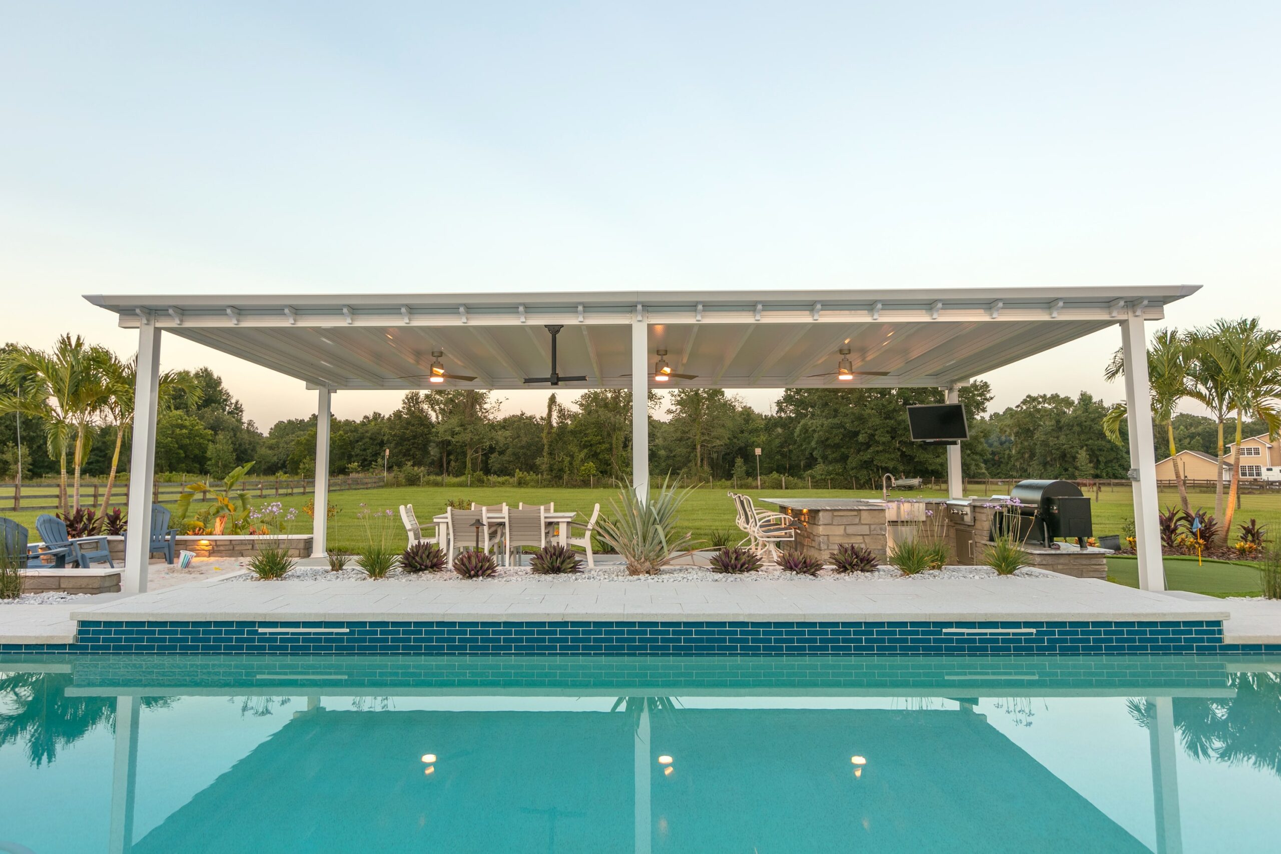 outdoor freestanding classico patio cover