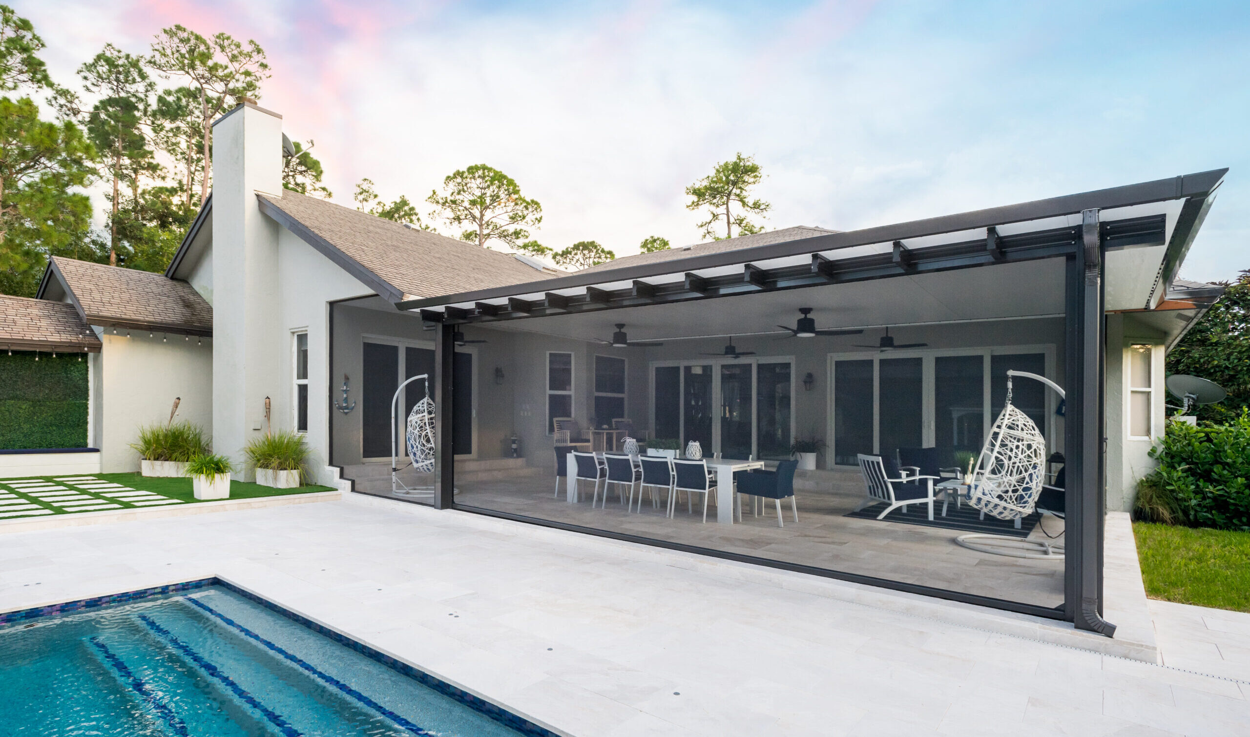 Upgrading Your Roofed Patio to a Sunroom or Screen Room