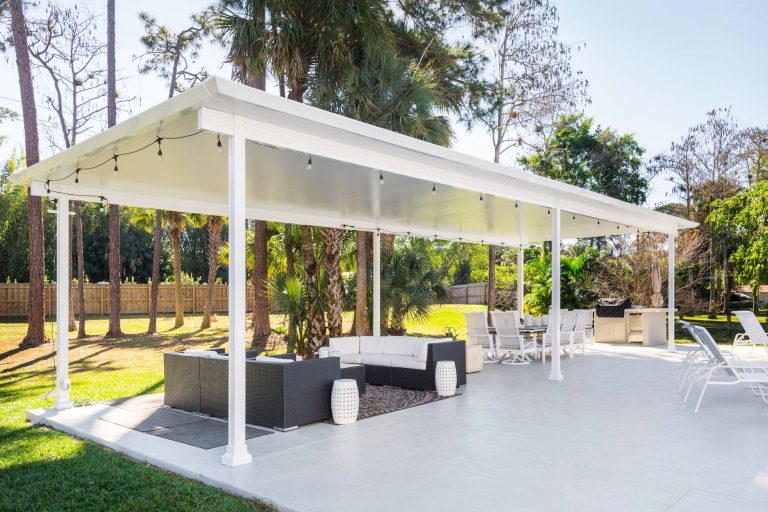 Moderno Patio Roof